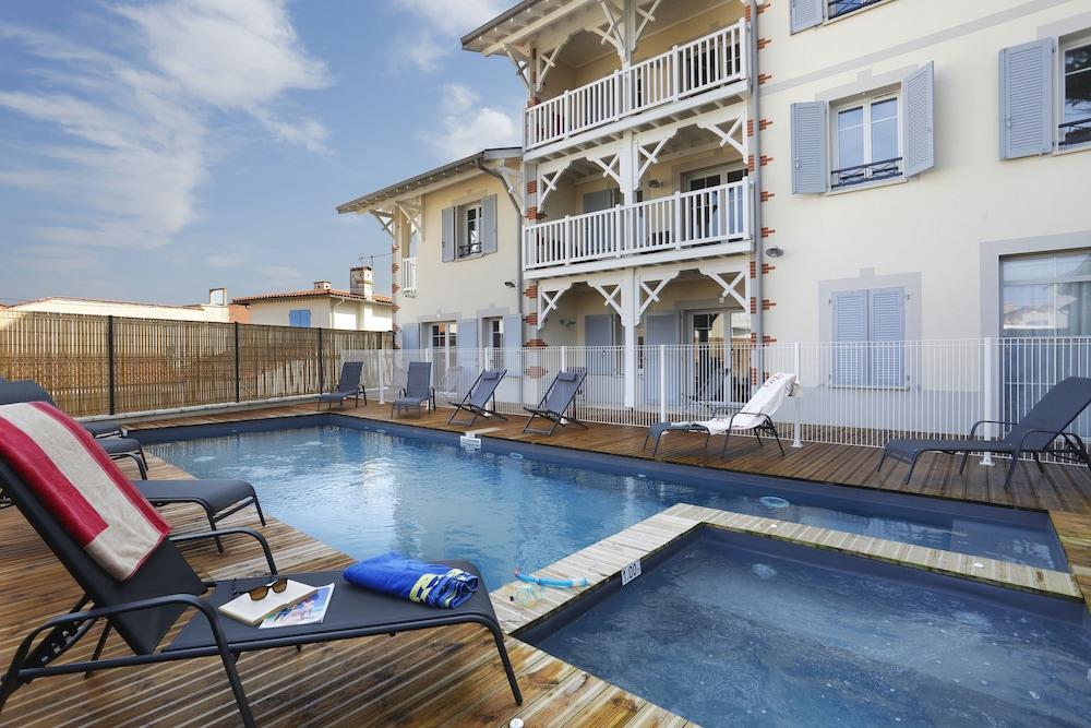 Aparthotel Nemea Le Marche De La